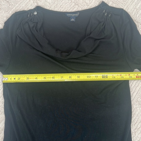 Banana Republic black long sleeve top cowl neck with button detail Size Small - Picture 14 of 16